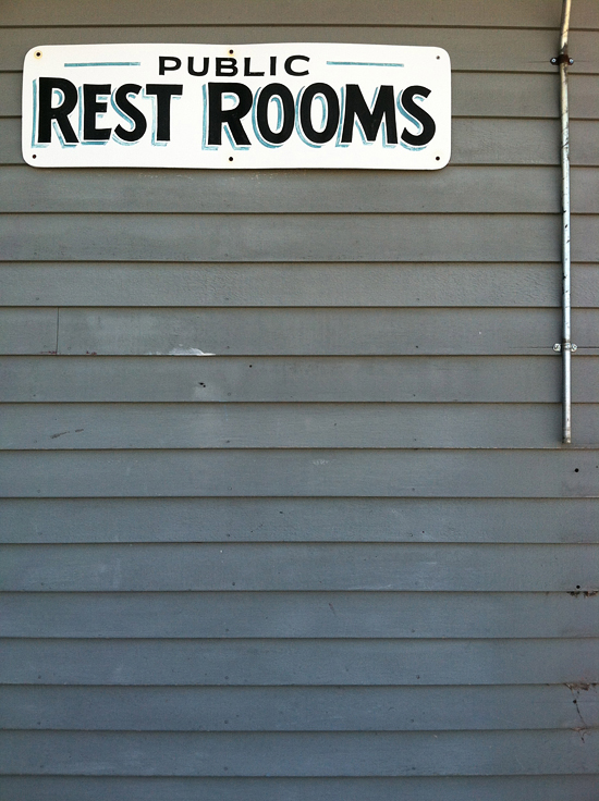 RestRooms_01